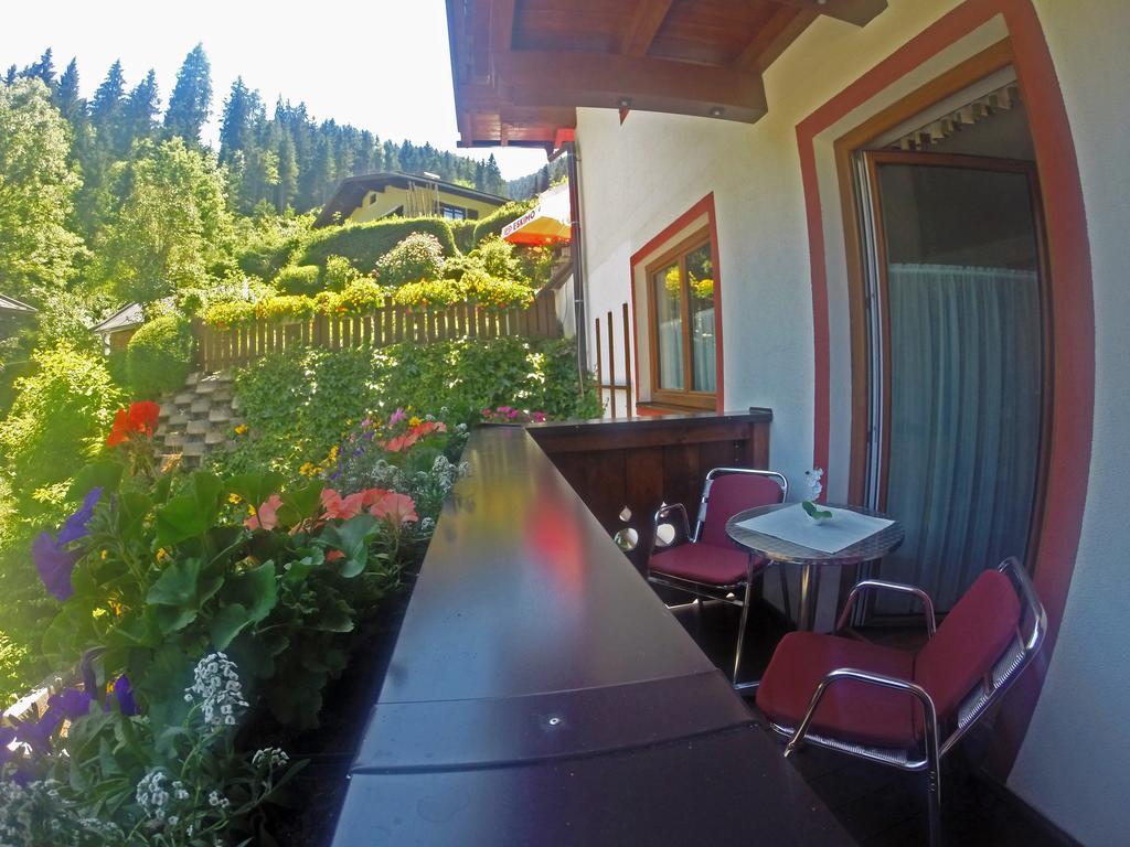 Zimmervermietung Babsy Zell am See Pokoj fotografie