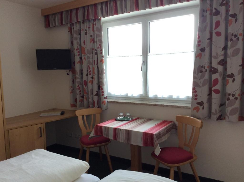 Zimmervermietung Babsy Zell am See Pokoj fotografie